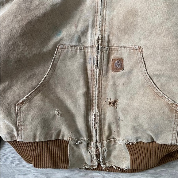 Carhartt preloved jacket - Picture 3 of 7